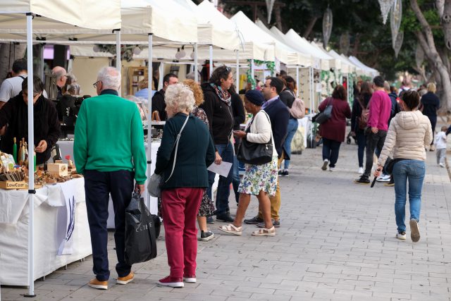 Mercadillo Mesa Y Lopez