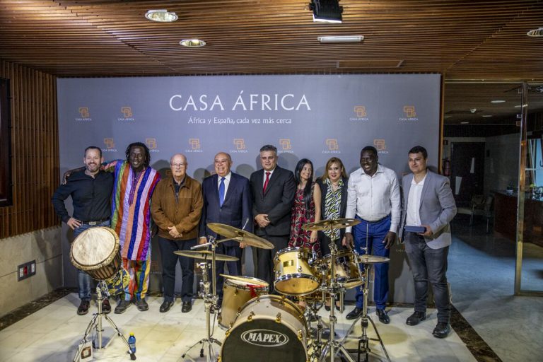 ABARAKA DRUMS hace historia en el mundo de la música de la mano del Club Internacional de Empresarios & Emprendedores