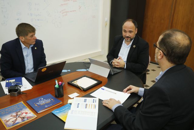 Reunión Consejero Transicion
