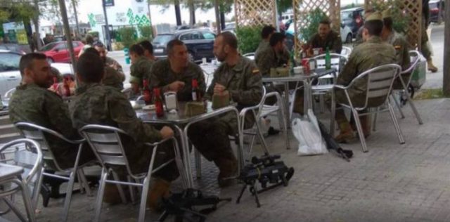 militares-armas-legionarios-681x336