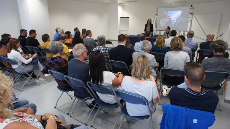 El Cabildo presenta el modelo de gestión de Masca a las empresas turísticas