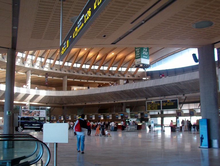 Tenerife Norte-San Cristóbal de la Laguna, nuevo nombre del aeropuerto de Los Rodeos