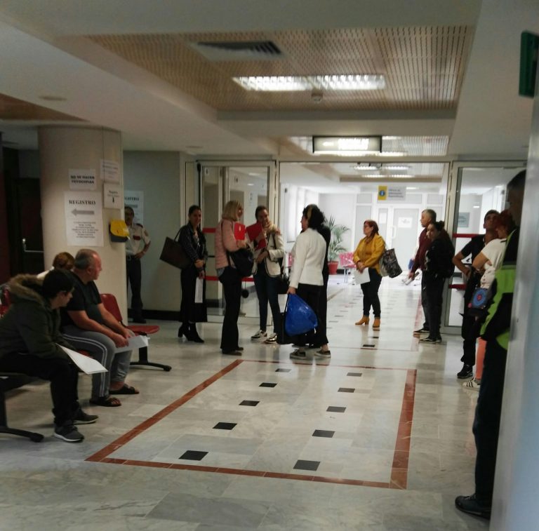 Colapso en el Registro que la Consejería de Derechos Sociales tiene en el edificio del Centro Sociosanitario «El Pino»