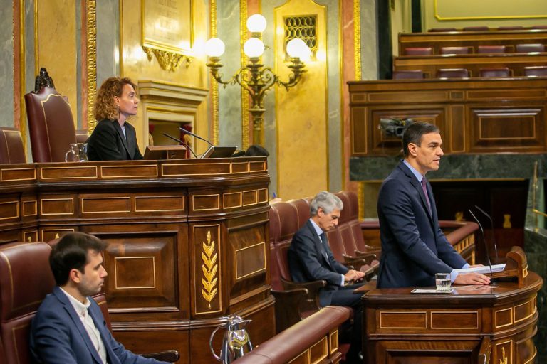 Sánchez: «Estamos librando una guerra»