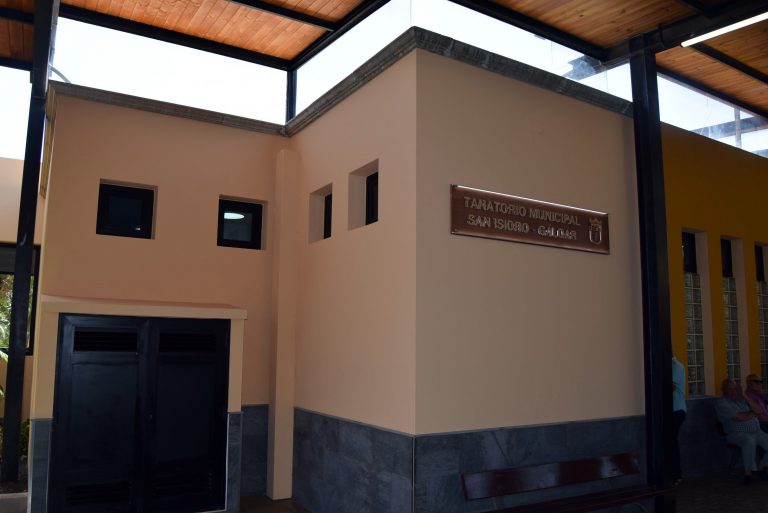 El Ayuntamiento de Gáldar instala una nueva red WiFi gratuita en el Tanatorio Municipal de San Isidro