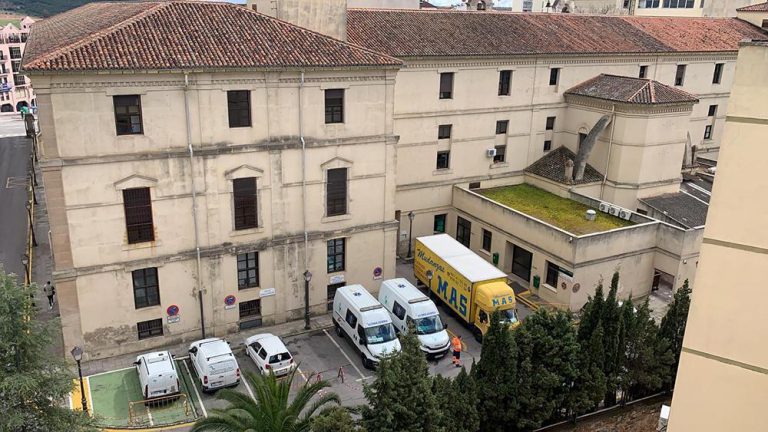 Una familia de Cáceres acude a la Fiscalía para denunciar que a su padre no le salvaron por tener 75 años