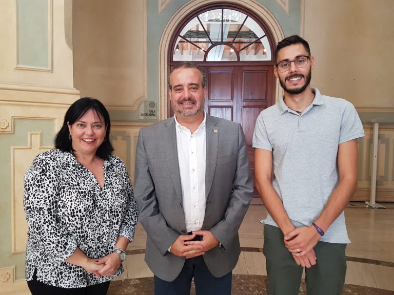 El ganador de Explorer Gran Canaria 2019, Néstor Santiago, participa en una plataforma para cubrir necesidades emanadas del coronavirus