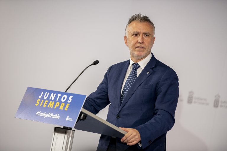 Canarias agradece la reapertura del turismo internacional en julio, pero con la máxima seguridad sanitaria