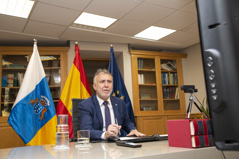 El Gobierno de Canarias solicitará este lunes que Tenerife, Gran Canaria, Lanzarote, Fuerteventura y La Palma pasen también a la fase 2