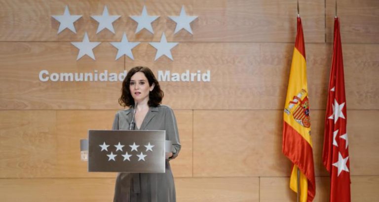 Sánchez se aferra a los «expertos» y Ayuso le acusa de llevar a Madrid a la «ruina» por seguir en fase 0