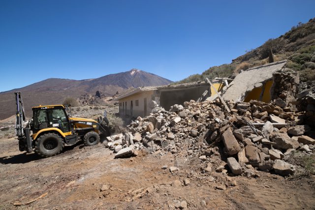 20200629 Cabtf Demolición Refugio Teide 04
