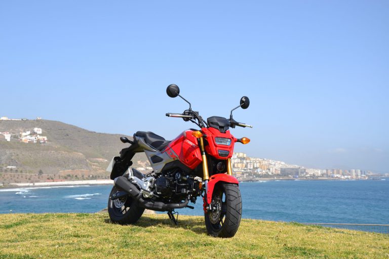 La moto saldrá antes de la crisis y será clave en la nueva movilidad de las Islas 