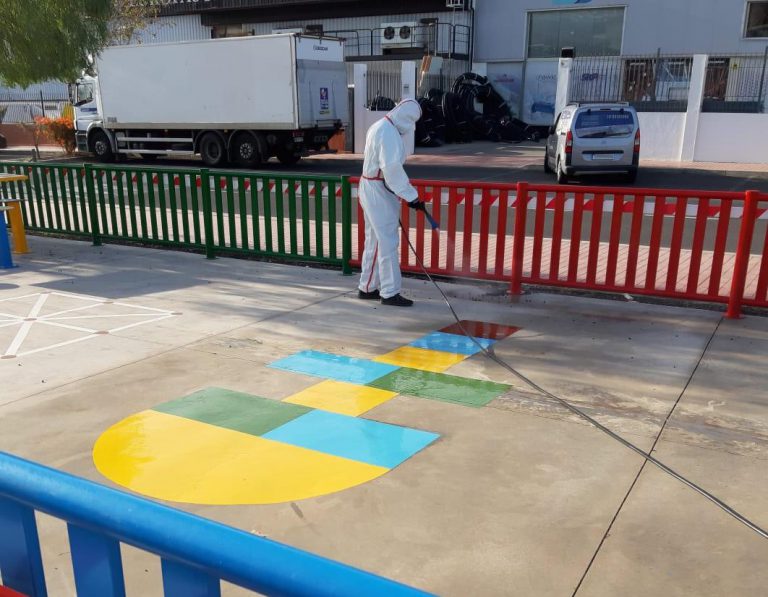 Se reabren los parques infantiles y espacios de deporte al aire libre