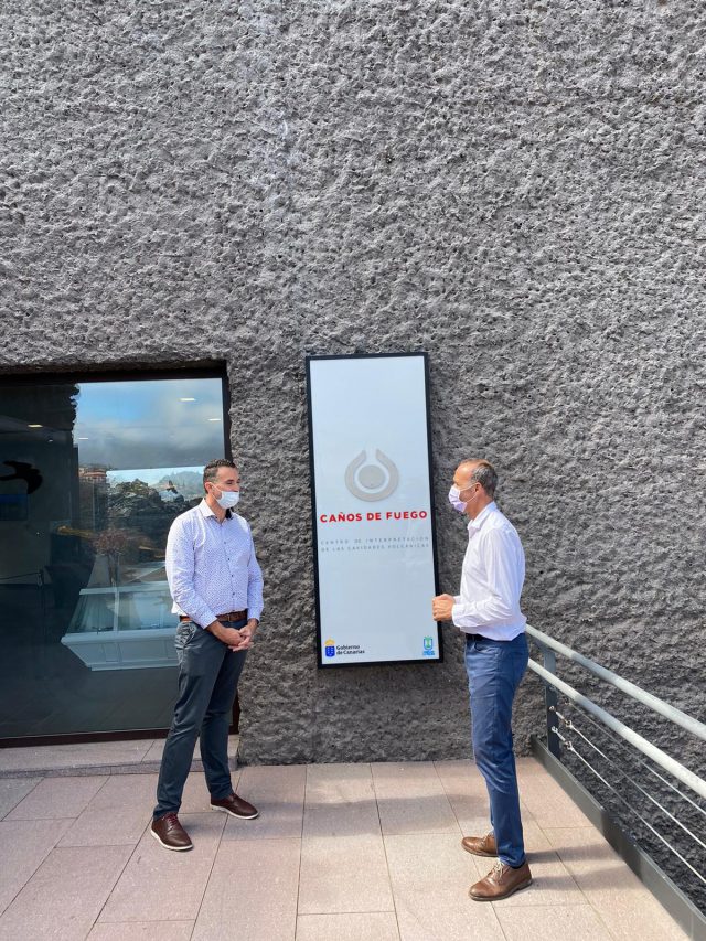 Raul Camacho En Centro De Interes Turístico Centro De Interpretacion De Las Cavidades Volcánicas Caños De Fuego 1