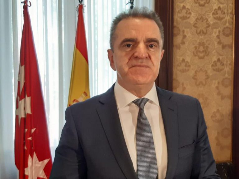 El delegado del Gobierno en Madrid dice que no había «ningún elemento» que obligara a prohibir la marcha del 8-M