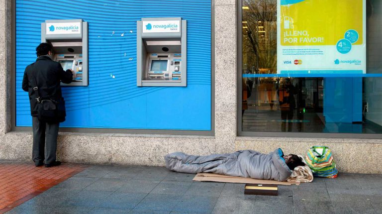La pandemia podría incrementar en más de 700.000 el número de personas en situación de pobreza en España
