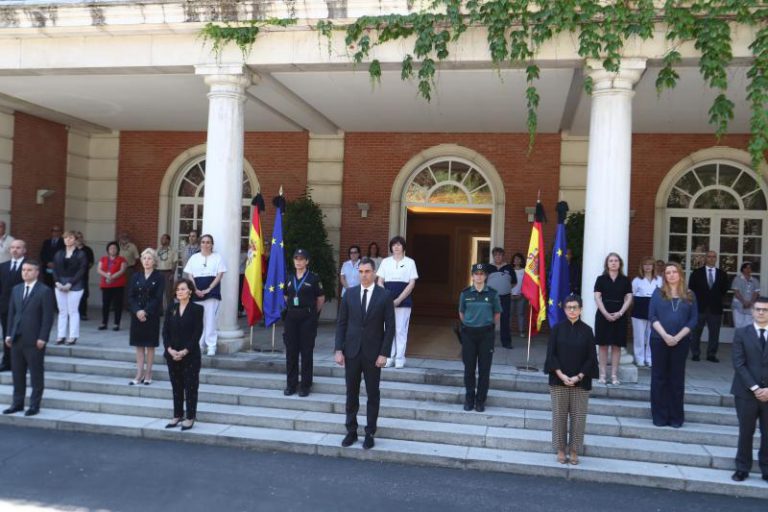 Hoy finalizan los 10 días de luto oficial decretados por el Gobierno en homenaje a las víctimas del Covid-19