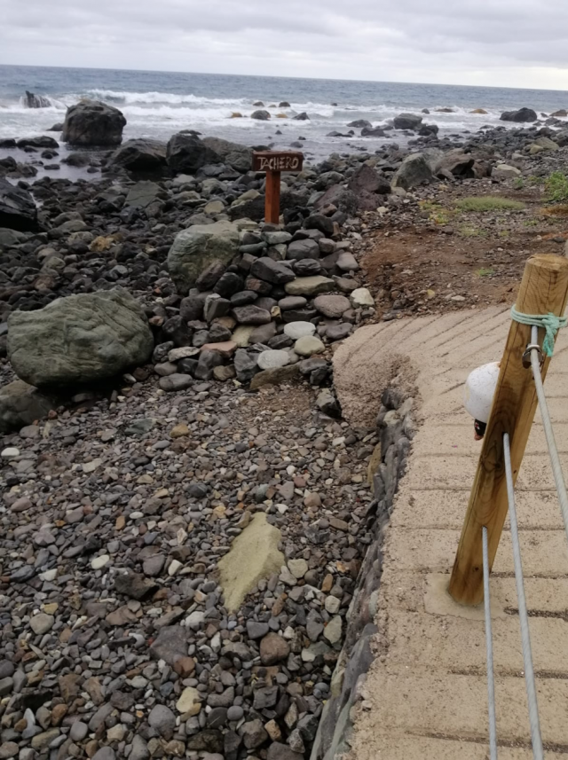 Piedras Y Callaos En Tachero