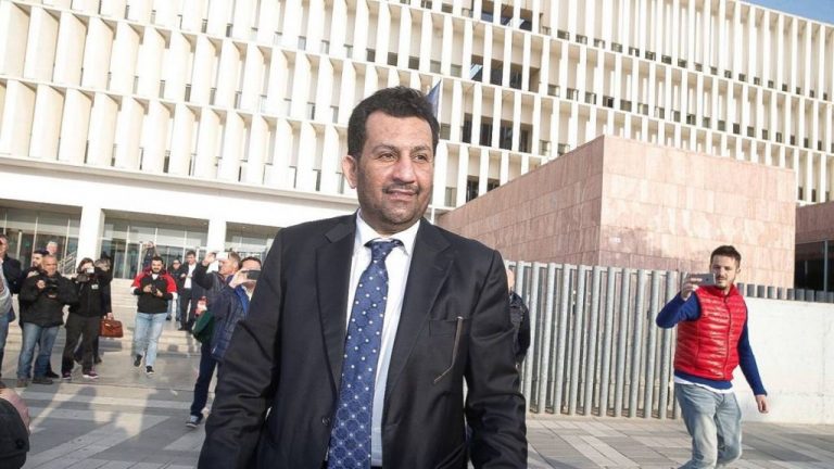 Al Thani dice que «no se hay evidencias de delito» en su gestión del Málaga