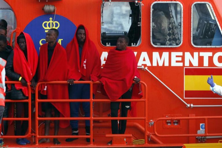 Casi medio millar de migrantes llegan en 34 pateras en las ultimas 24 horas