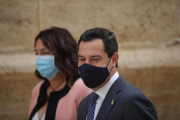 Andalucía plantea al Gobierno poder contratar médicos extracomunitarios