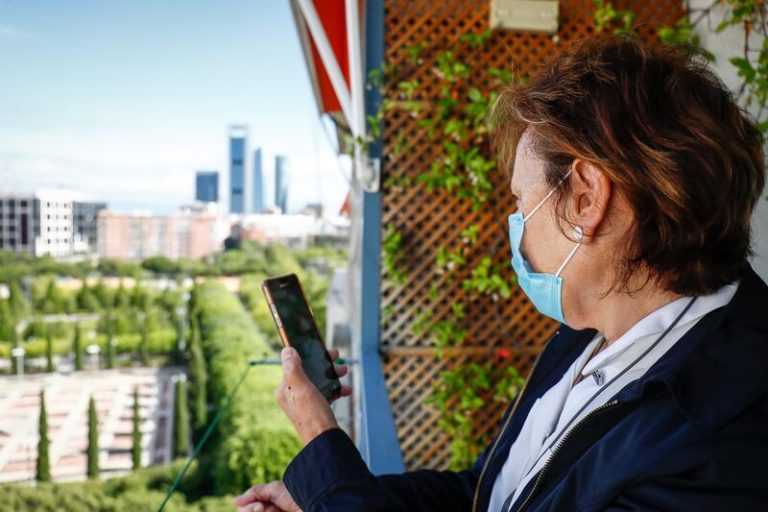 Personas sordas denuncian «barreras» de comunicación y «estereotipos» que dificultan su plena inclusión