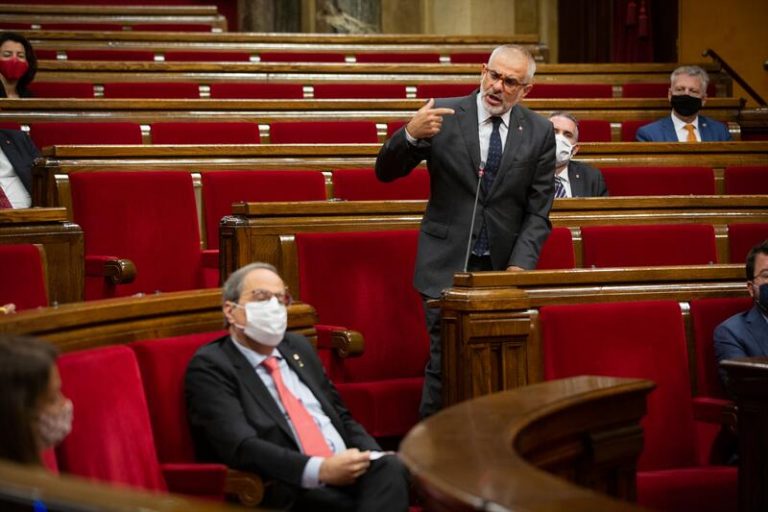 Carrizosa (Cs) tilda de «vergüenza» y «veneno para la población» de Cataluña