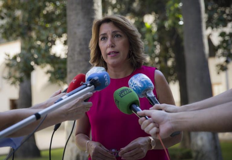 Susana Díaz desconoce si habrá otros candidatos: «Sánchez sabe que mi pasión es Andalucía»