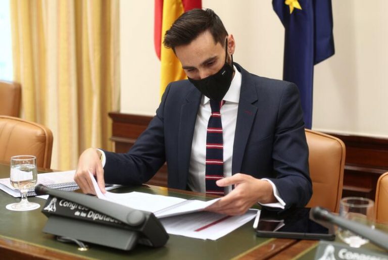 Interior considera «necesarios» los CIE para garantizar el retorno de migrantes
