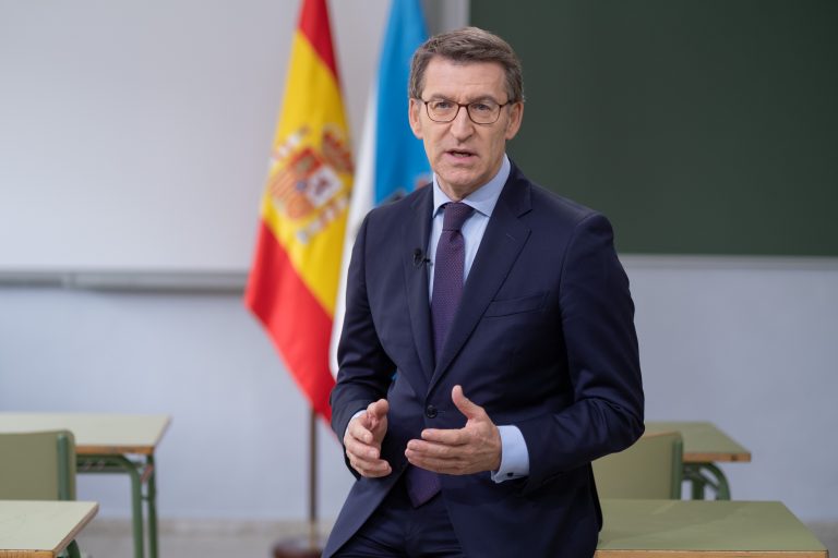 Feijóo destaca la función «tractora» de las universidades