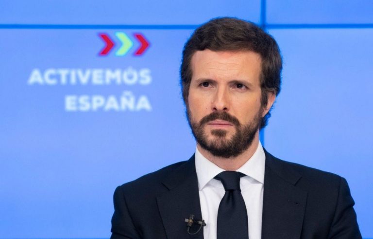 Casado traslada a los hosteleros su apoyo a extender los ERTE hasta el 31 de marzo