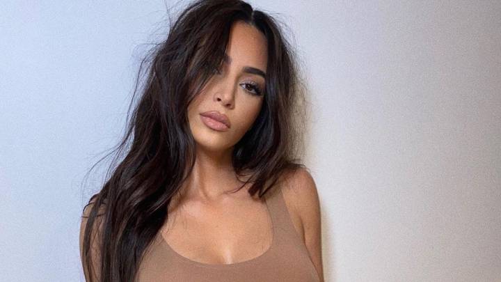 &Quot;Sin Palabras&Quot;: Kim Kardashian Se Quita La Ropa En El Coche 1 Kim Kardashian