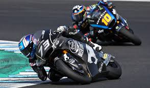 Marini y Arbolino brillan con récord de la pista en Moto2 y Moto3