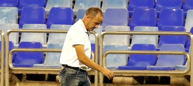 Víctor Fernández recibe noticia pésima en los despachos del Real Zaragoza
