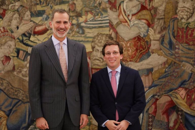 Almeida: «Preocupa que Campo diga ‘se han pasado tres pueblos’ por el ‘viva el Rey’ y no por lo de Garzón»