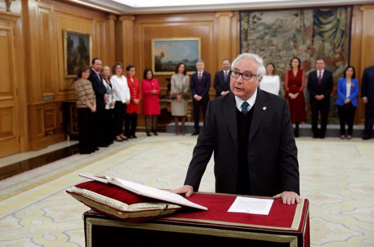 Castells ve «exagerado» inhabilitar a Torra: «Me parece provocar en una situación ya complicada»