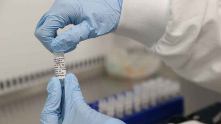 Asturias notifica 109 nuevos positivos, el fallecimiento de una mujer de 74 años