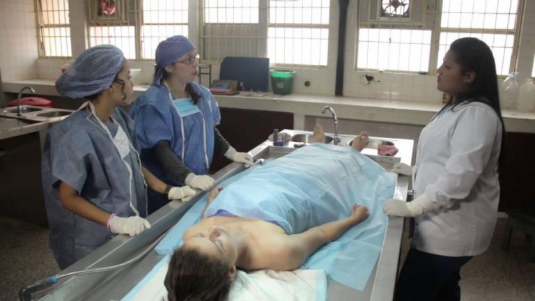 Forenses consideran «muy violenta» la muerte del cuerpo abandonado Herencia