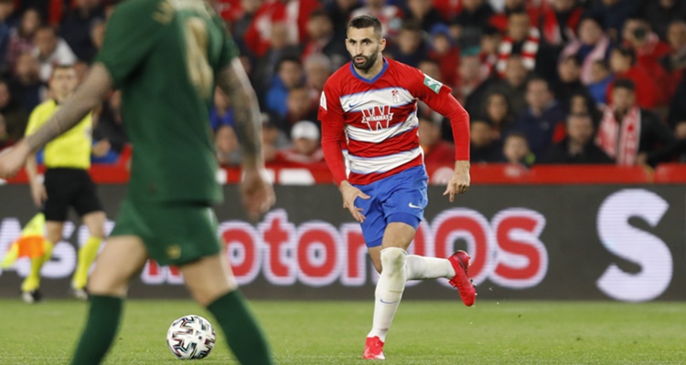 Gonalons, positivo LaLiga Granada