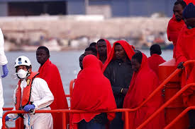 Más de medio millar de migrantes llegan a las costas españolas en 24 horas