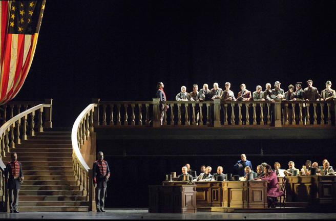 Con la pieza ‘Un ballo in maschera’ vuelve el Teatro Real
