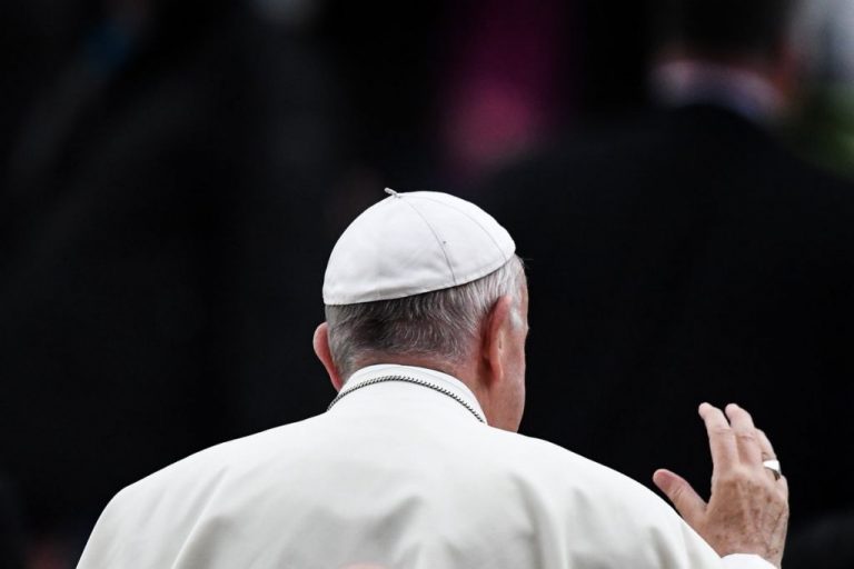 El ex prefecto de las Causas para los Santos: «No entiendo bien por qué el Papa me hizo esto»