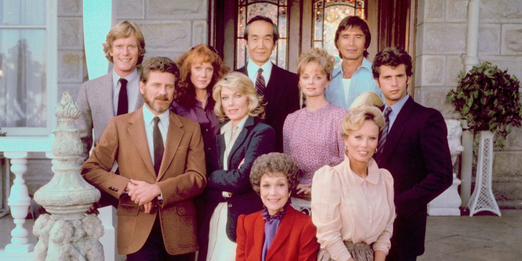 personajes falcon crest