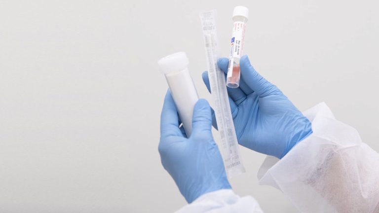 Sanidad notifica 18.047 nuevos casos y 148 muertes con Covid-19