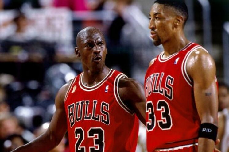 Michael Jordan Y Scotie Pippen