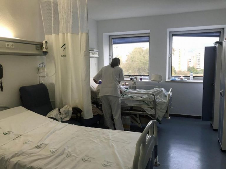 Andalucía confirma un nuevo brote con 20 casos en una residencia de Puente Genil