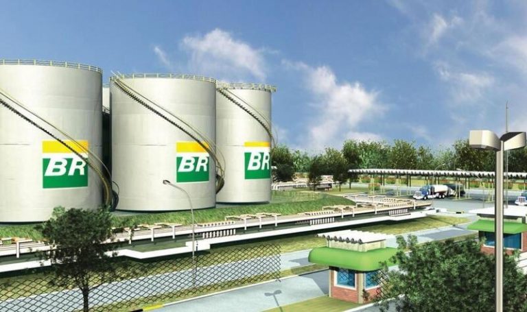 Lula cree que la «soberanía nacional de Brasil está en peligro» ante la privatización de Petrobras