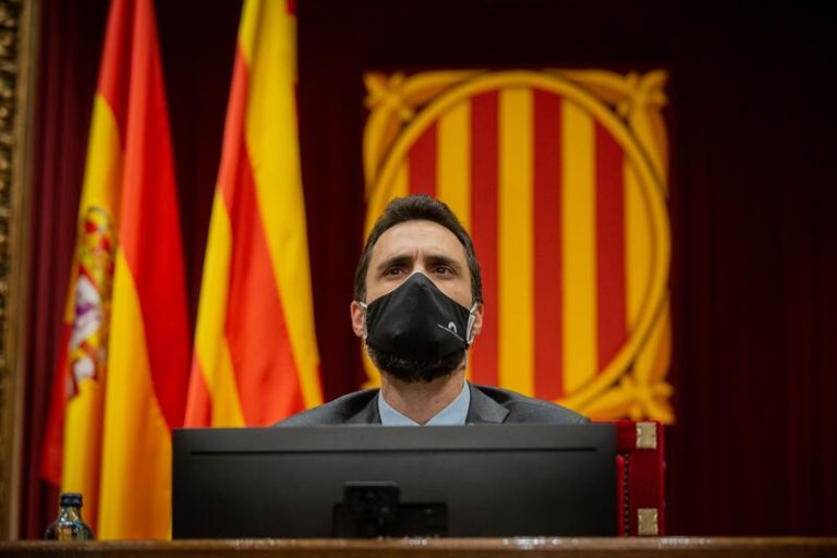 Torrent descarta representación del Parlament en la visita del Rey a Barcelona