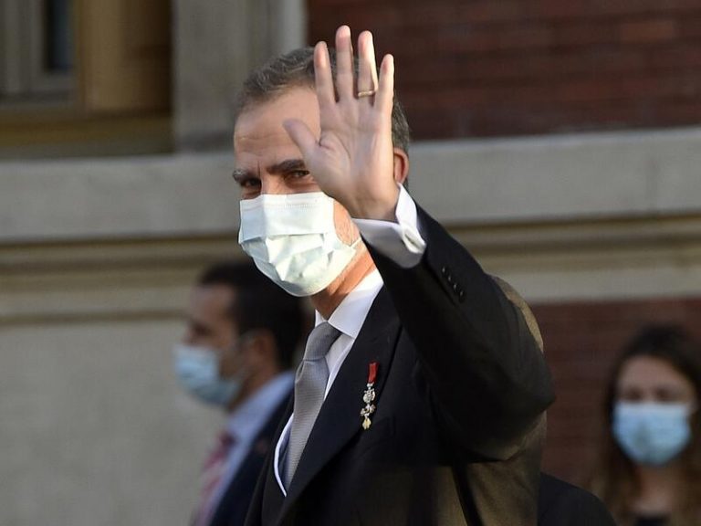 Las fuerzas de seguridad ultiman un amplio operativo por la visita del Rey y Sánchez a Barcelona