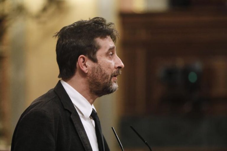 Podemos se desmarca de las amenazas al juez de ‘Dina’: «Creemos es en el derecho a la crítica sana»